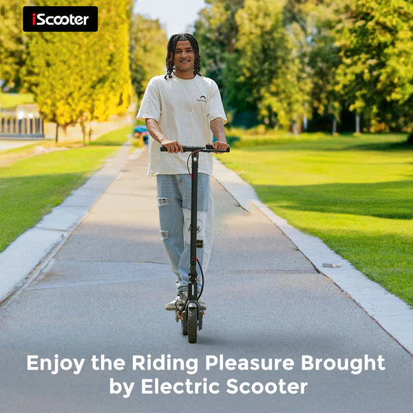 iScooter i8L Electric Scooter 350W Motor 18 Miles iScooter i8L Electric Scooter 350W Motor 18 Miles