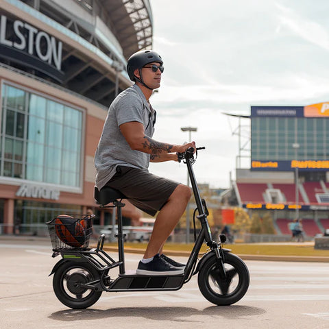 isinwheel Hyper X 700W Electric Scooter with Seat & Basket